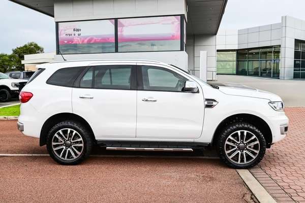 2018 Ford Everest